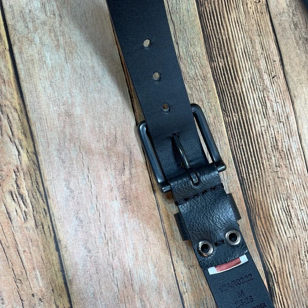 Boys Faux Leather Belt Size 26-28 Medium
